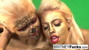 Britney amber gold lesbians