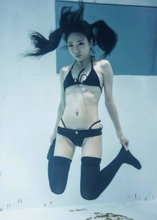 Jetson reccomend hottest japanese model with kneesocks