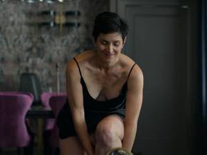 Carrie anne moss fucked