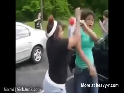 Girls fighting mma
