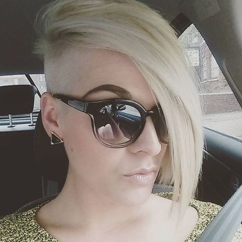 Sexy blond lady nacked