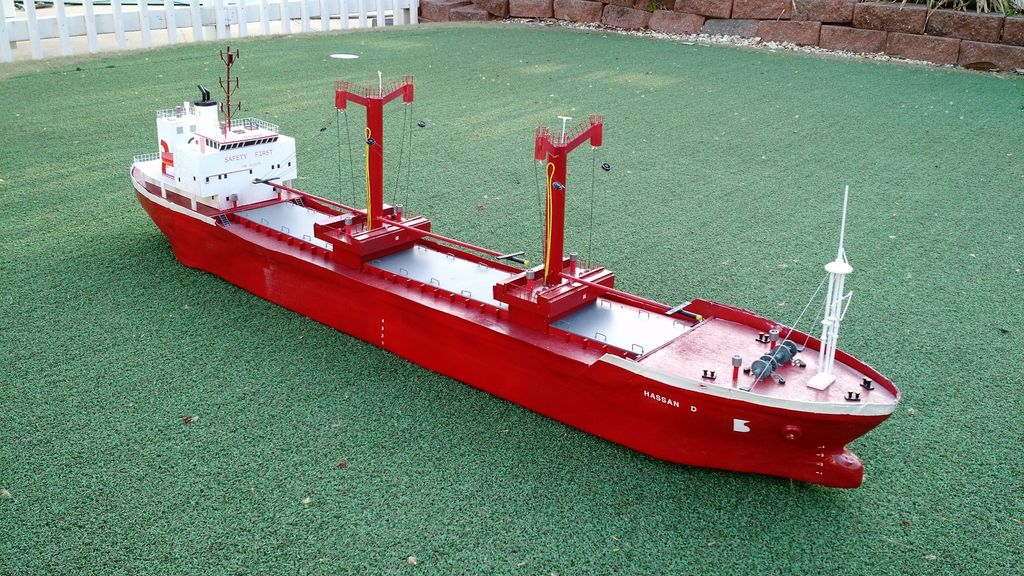 Molding strip ship modeling