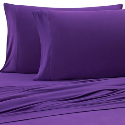 Thumbprint reccomend White pantyhose on purple satin sheets