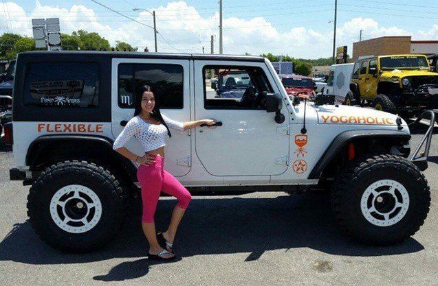 Granger reccomend Photos of girls in jeeps
