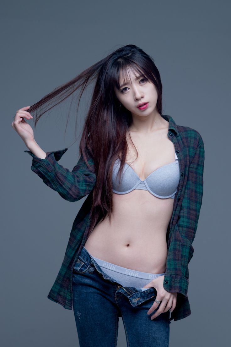 Hazy reccomend Asian models website nude