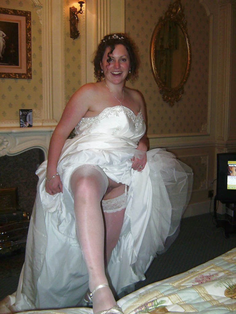 Matchpoint reccomend Upskirt wedding panty pics