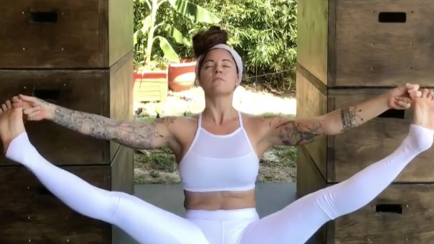 C-Brown reccomend Sexy girl making yoga