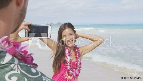 Nova reccomend Young women having fun in hawaii photos