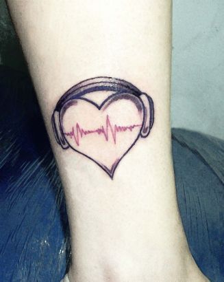 FD reccomend Music tattoos for girls