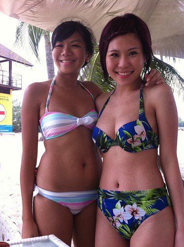 Singapore bikini girls pictures